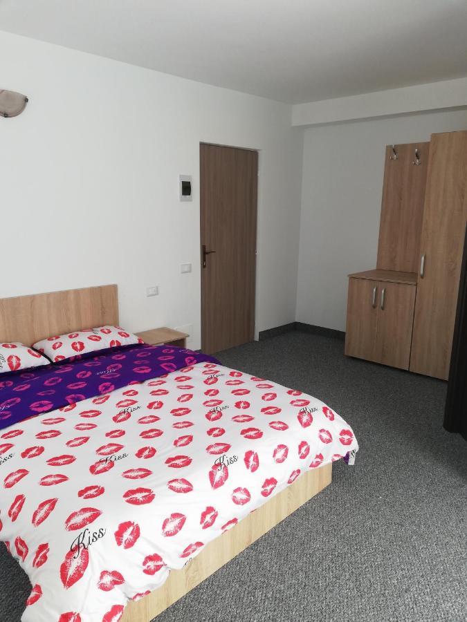 Pensiune Stirbu Borşa Extérieur photo