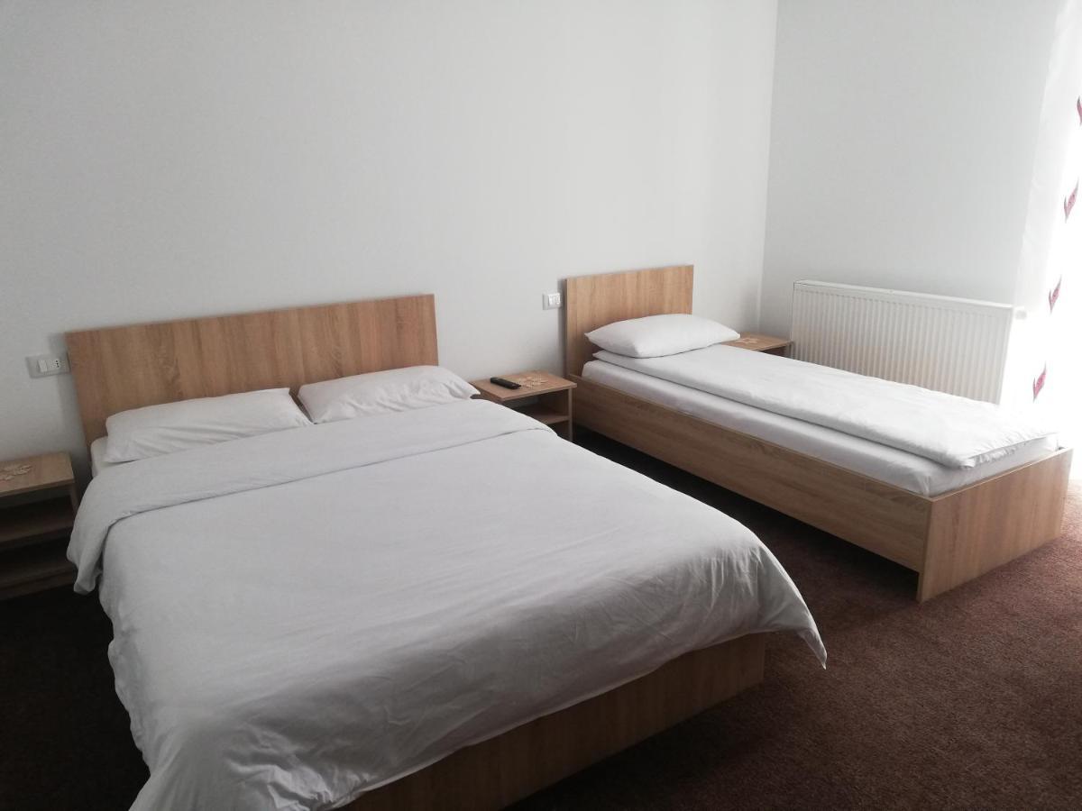Pensiune Stirbu Borşa Extérieur photo